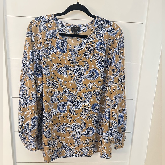 J. Jill Tops - J JILL WEAVER XL Paisley Tan-Blue V Neck Polyester long sleeve top quiet luxury